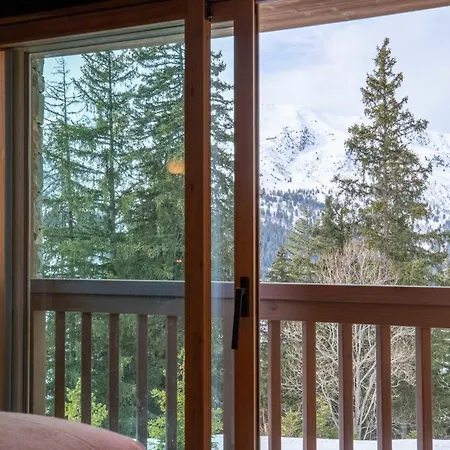Antares Ursa 303 - Luxury Inski Out Apartment Meribel